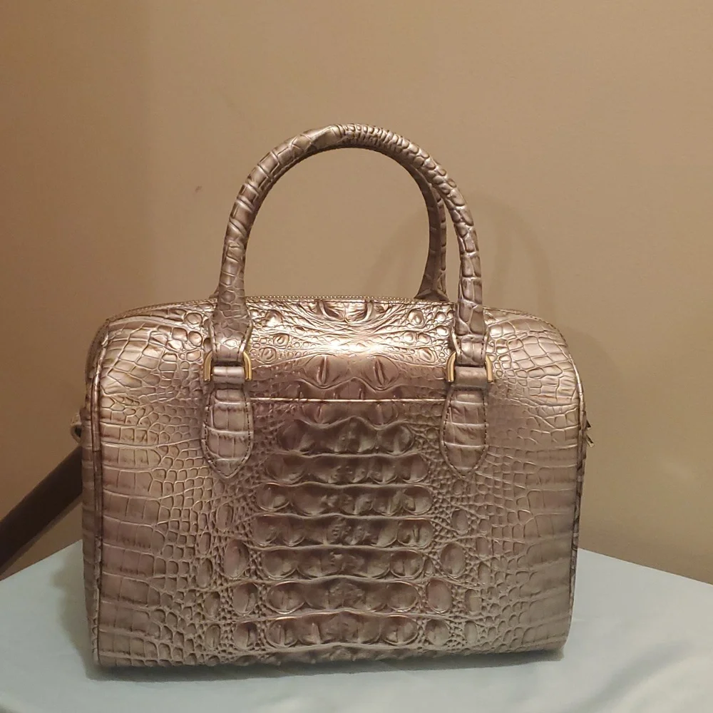 Brahmin Stacy Silver Lining Melbourne.10w./7.5h. Tan/ Cream - Picture 2 of 6